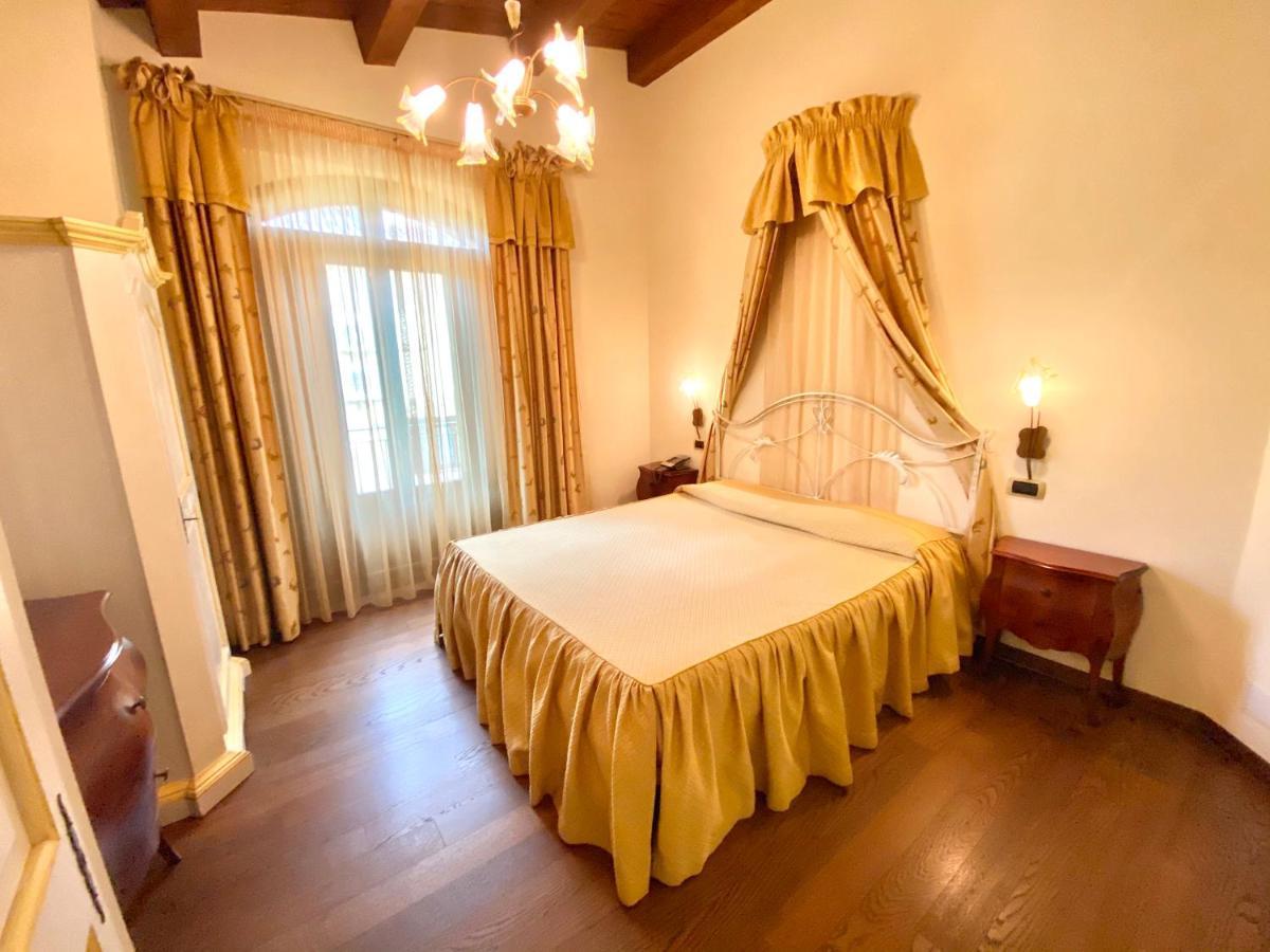 Agriturismo Il Casale Morrovalle ภายนอก รูปภาพ
