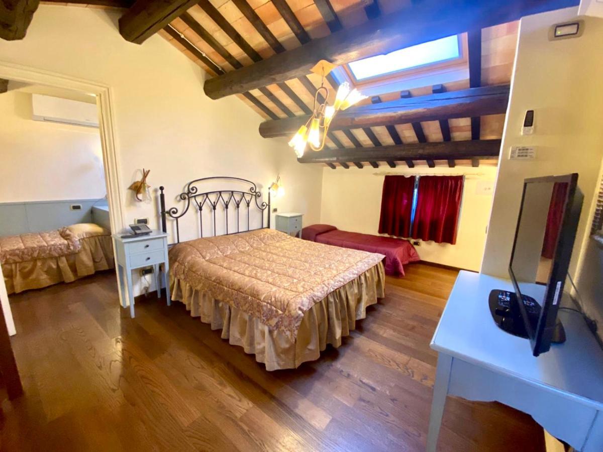 Agriturismo Il Casale Morrovalle ภายนอก รูปภาพ