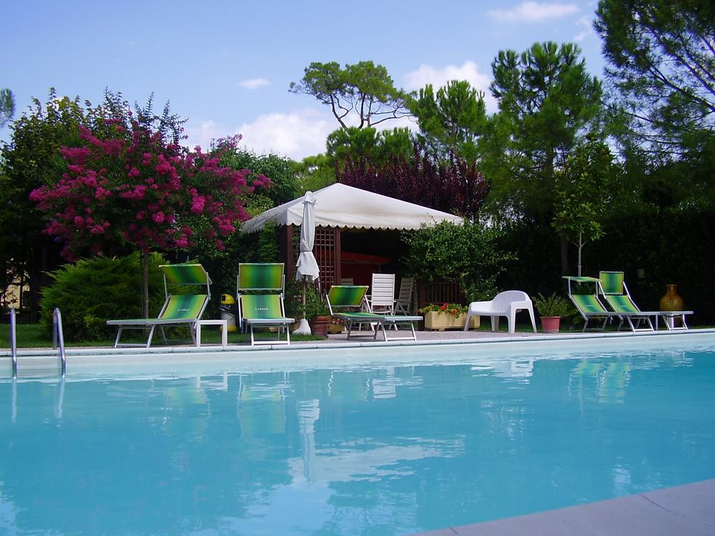 Agriturismo Il Casale Morrovalle ภายนอก รูปภาพ